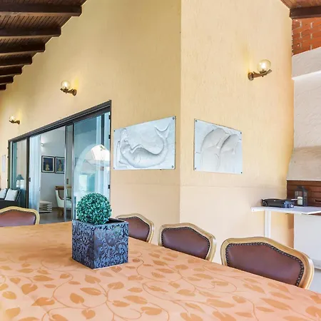 Semesterbostad Stunning Home In Umag With House A Panoramic View
