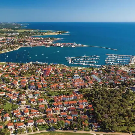 Stunning In With House A Panoramic View Umag