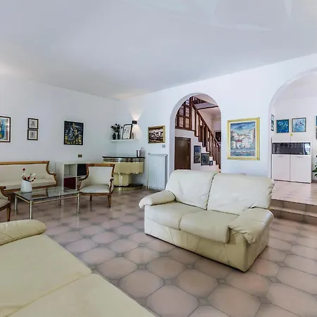 Stunning Home In Umag With House A Panoramic View Umag