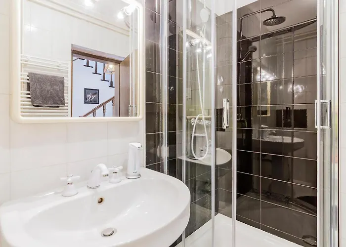 Semesterbostad Stunning Home In Umag